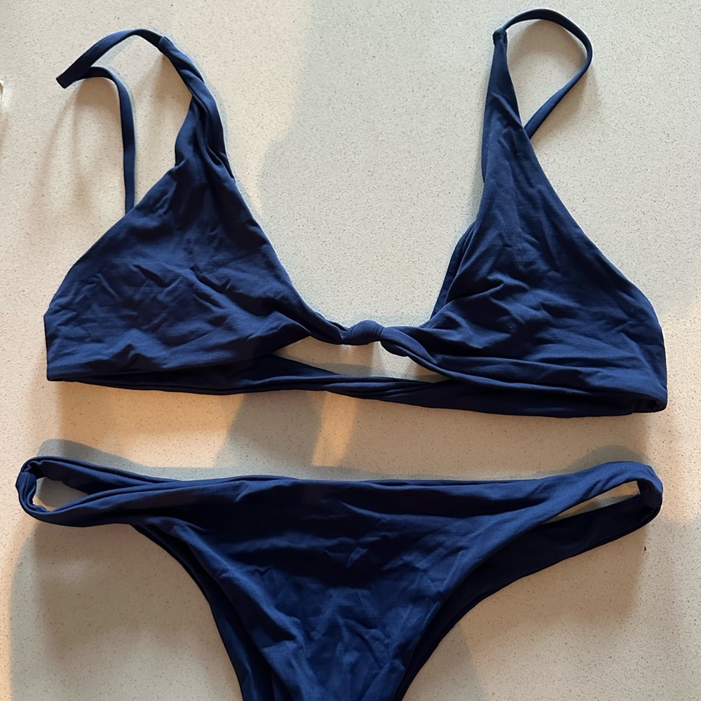 Toast Bikini